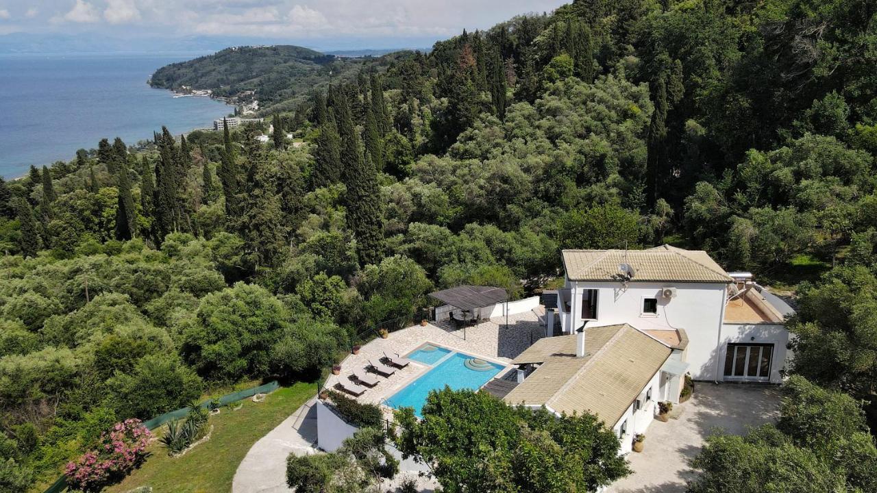 Villa Boukari Chlomos Exterior photo